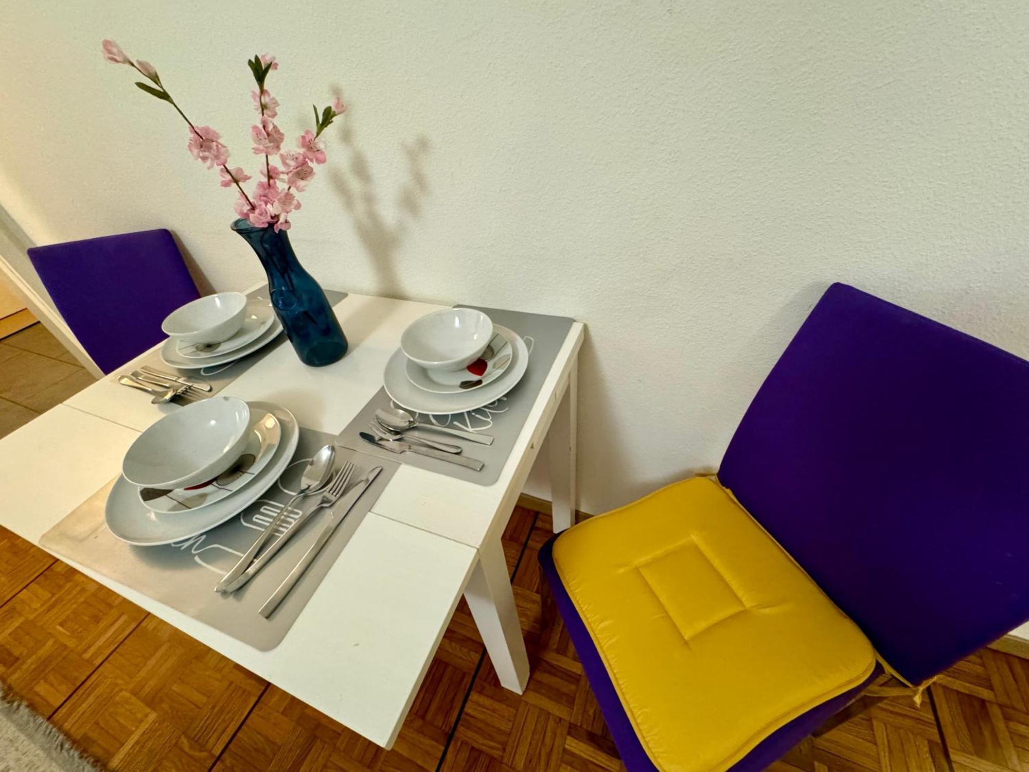 Apartahotel Confort Lausanne Luaran gambar